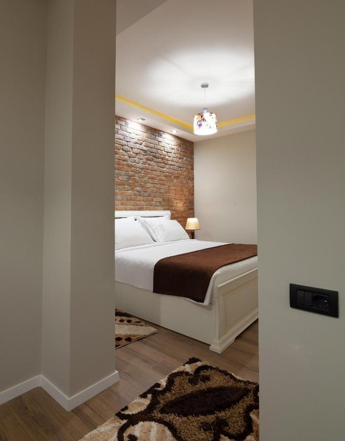 Casta Diva Hotel Korce Ngoại thất bức ảnh