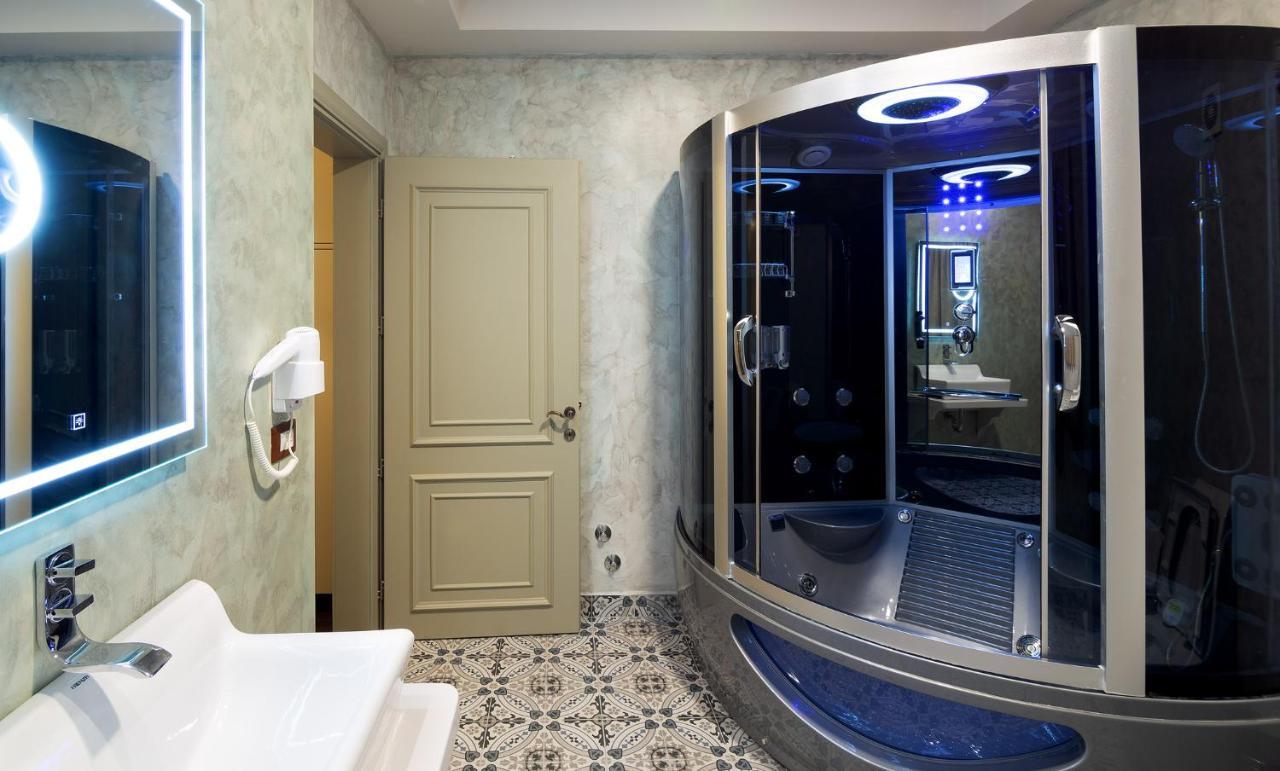 Casta Diva Hotel Korce Ngoại thất bức ảnh
